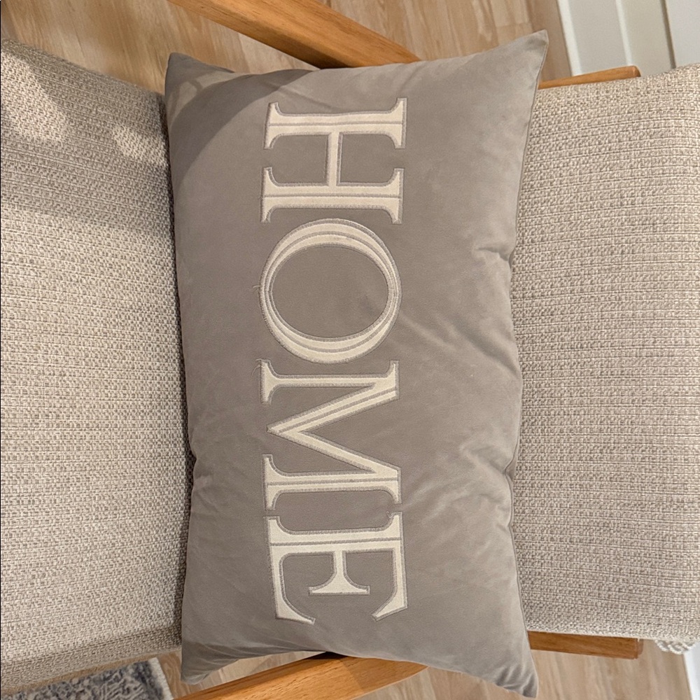 Gray 'HOME' Decorative Pillow